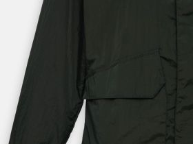 Ветровка с капюшоном свободного силуэта