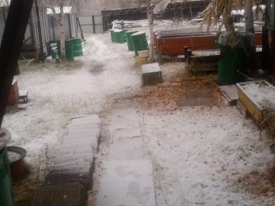 ФОТОФАКТ. На Намцырском тракте в Якутске выпал снег