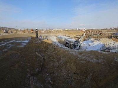 Работы по ликвидации розлива продолжаются