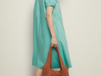 Платье А-силуэта с коротким рукавом