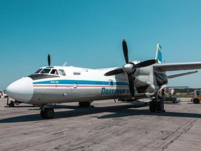 Двигатель отказал у пассажирского самолета на пути из Усть-Куйги в Якутск