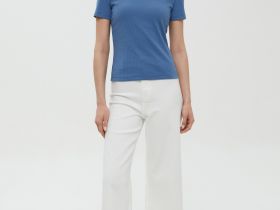 Футболка приталенного силуэта