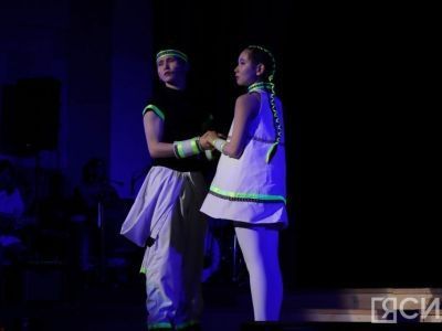 В Якутске представили совместный спектакль Театра Олонхо и Октемской школы имени П. И. Шадрина