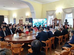 В Якутске презентовали книгу об участнике СВО Александре Семенове