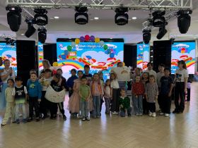 В культурном центре «АК «ЖДЯ» открыли детскую творческую смену