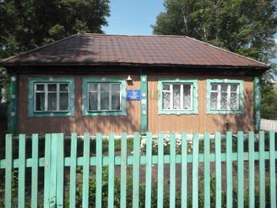 Октябрьская сельская библиотека