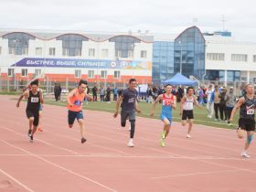 Новый король стометровки. Нюрбинец Айаал Иванов стал чемпионом Якутии