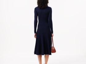 Женское шерстяное платье Lacoste с длинными рукавами