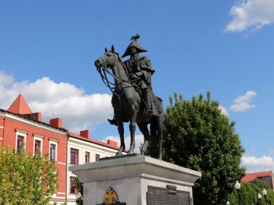 Наследие Восточной Пруссии: Черняховск и Гусев (обед включен) (Путешествие на Восток: Черняховск и Гусев (с обедом))