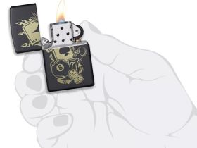 Зажигалка ZIPPO Gambling Design с покрытием Black Matte, латунь/сталь, чёрная, матовая, 36x12x56 мм