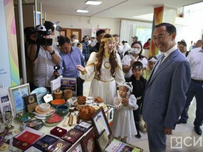 Победители фестиваля «Семья года» получили сертификаты в 300 тысяч рублей