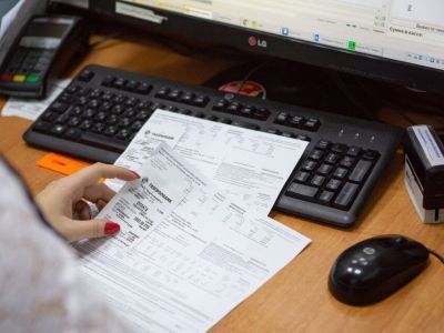 В пригородах Якутска работают мобильные кассы "Якутскэнергосбыта"