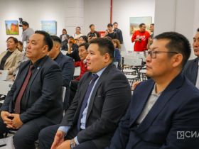 В Якутске запустили автобусы с аудиогидами по легендам долины Туймаады и историям водителей