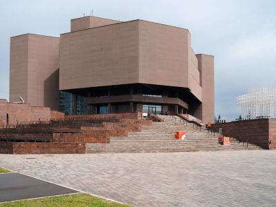 Музейный центр «Площадь Мира»