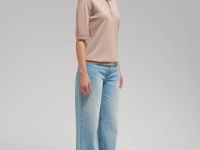 Легкий джемпер-поло прямого кроя