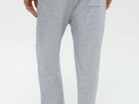 спортивные брюки