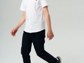 Сорочка трикотажная для мальчиков (regular fit)