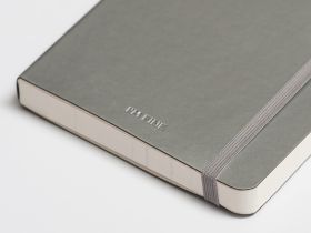 Планер недатированный Falafel books I’m fine silver