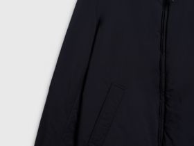 Утеплённый бомбер с воротником-стойкой, Черный