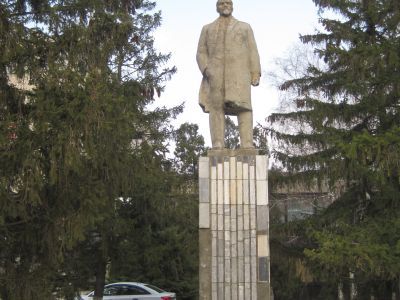 Памятник В.И. Ленину