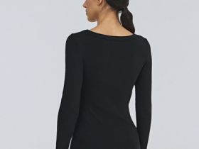 Приталенный лонгслив в рубчик, Черный