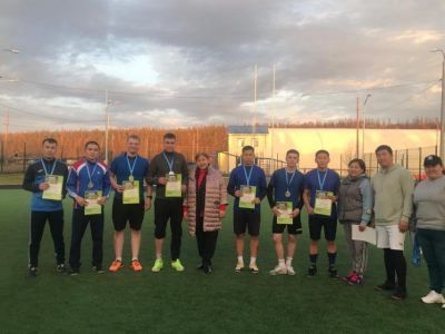 В Мирном состоялся турнир по футболу среди любителей