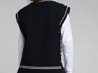 Жаккардовый жилет для девочки