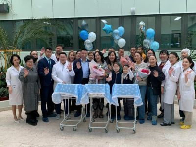 Тройню выписали из Перинатального центра Якутска