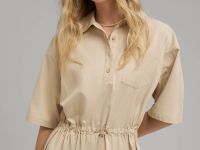 Платье из тенселя с эластичным поясом