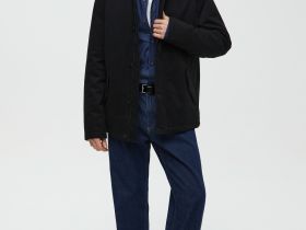 Утепленная куртка с вельветовым воротником