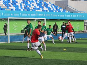 Определены финалисты чемпионата Якутии по мини-футболу