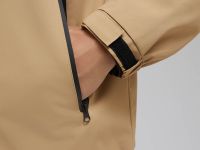 Ветровка с капюшоном