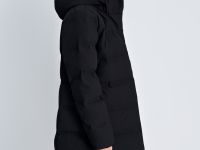 Пуховое полупальто с капюшоном