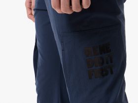 Мужские брюки Lacoste приталенного кроя