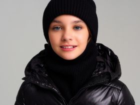 Комплект трикотажный для девочек: шапка, снуд