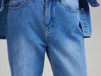 Джинсы прямого кроя