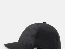 Бейсболка утепленная из шерсти