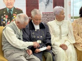 В Якутске отметили 100-летний юбилей ветерана Великой Отечественной войны Петра Яковлева
