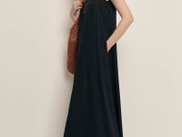 Платье миди льняное с округлым вырезом