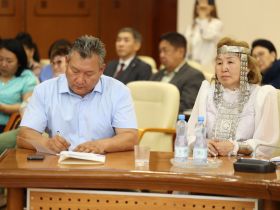 В Якутске обсудили языковую политику и безопасность в рамках всероссийского форума