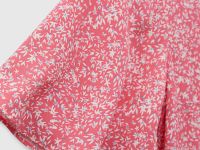 Платье с v-образным вырезом