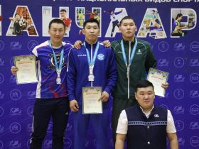 Верхоянский многоборец Петр Прудецкий во второй раз завоевал золото чемпионата Якутии
