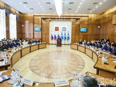 Ежегодный учебно-методический сбор органов власти стартовал в Якутии