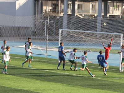 Футболист из Якутии забил гол с 40 метров в матче с «Локомотивом»