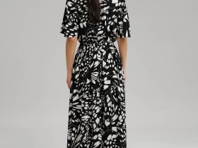 Платье макси с эластичным поясом