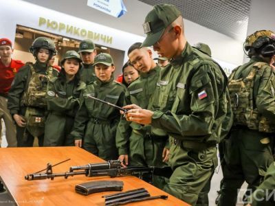 Школьники районов Якутии будут обучаться в центре военно-патриотической подготовки «Воин»