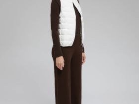 Пуховый жилет с натуральным пухом