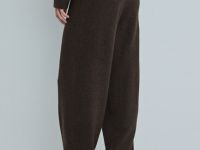 Вязаные джоггеры, Коричневый