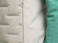 Стеганый пуховый жилет