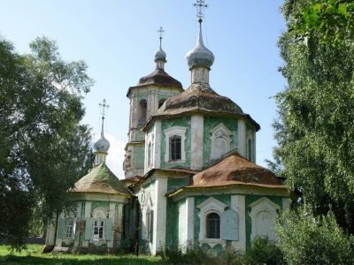 Рождественская церковь, XVIII в., и колокольня